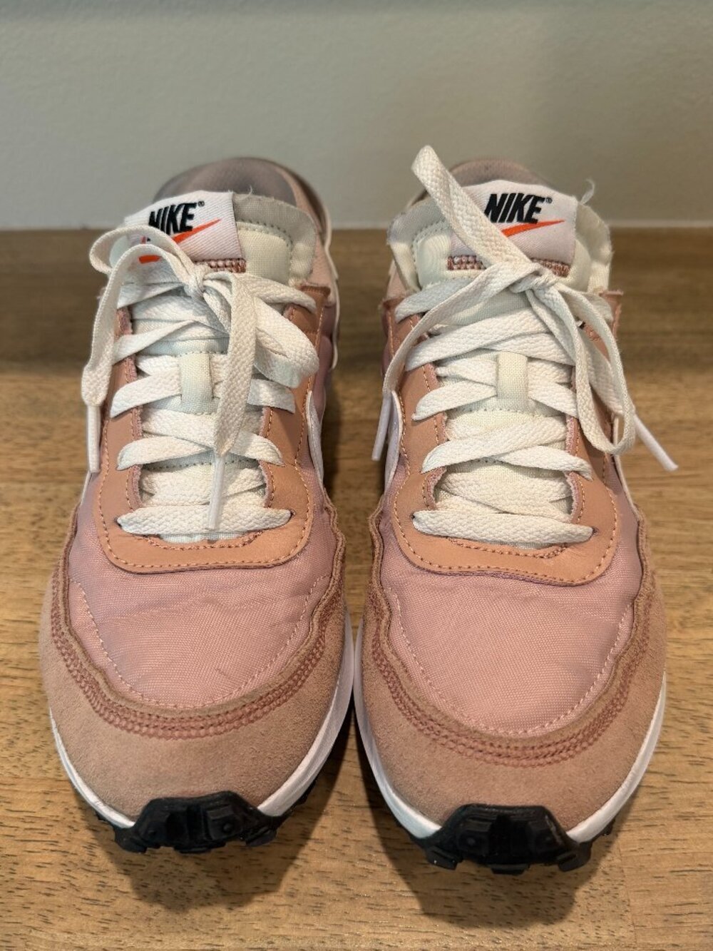 Nike Waffle Debut Pink Oxford White Sneakers Shoes DH9523-600 Women's Size 8 - Picture 2 of 11